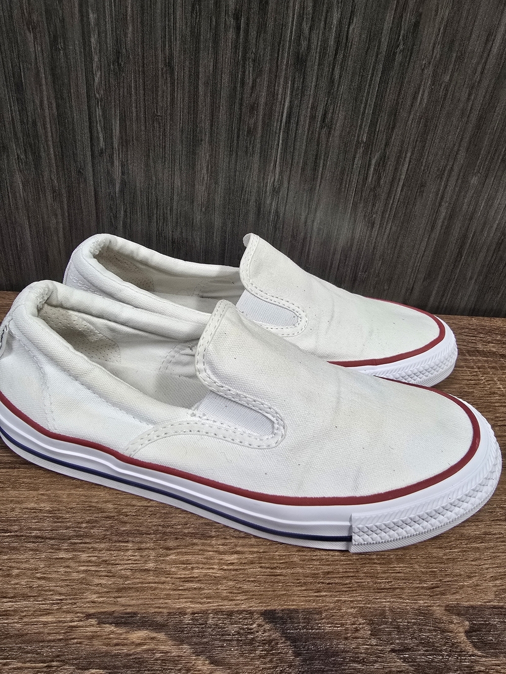 Converse All Star Slip-On White Canvas Sneakers Women's Size 7.5 Men's 6